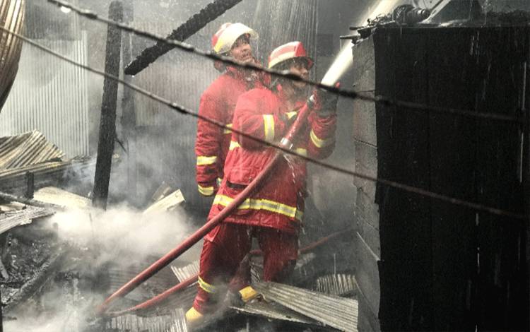 Empat Rumah di Kelurahan Madurejo Hangus Terbakar