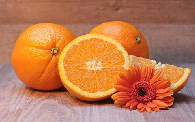 Benarkah Vitamin C Tak Efektif Kurangi Gejala Covid-19?