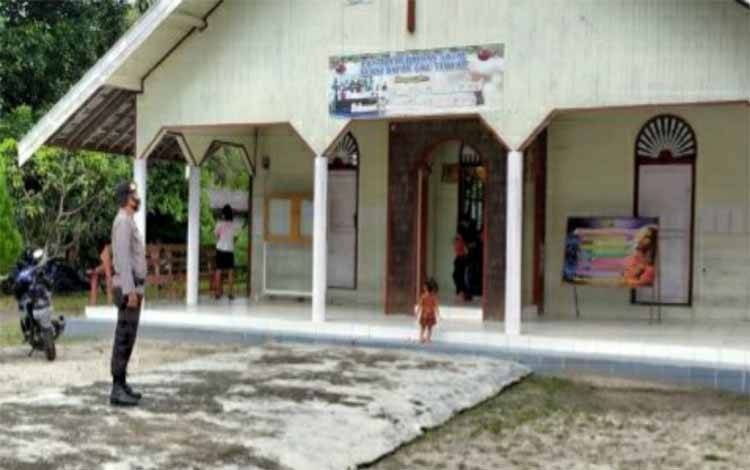 Polsek Timpah Patroli dan Pengamanan Tempat Ibadah