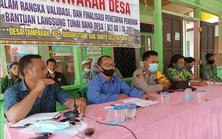 Desa Tamparak Tetapkan KPM Penerima BLT DD