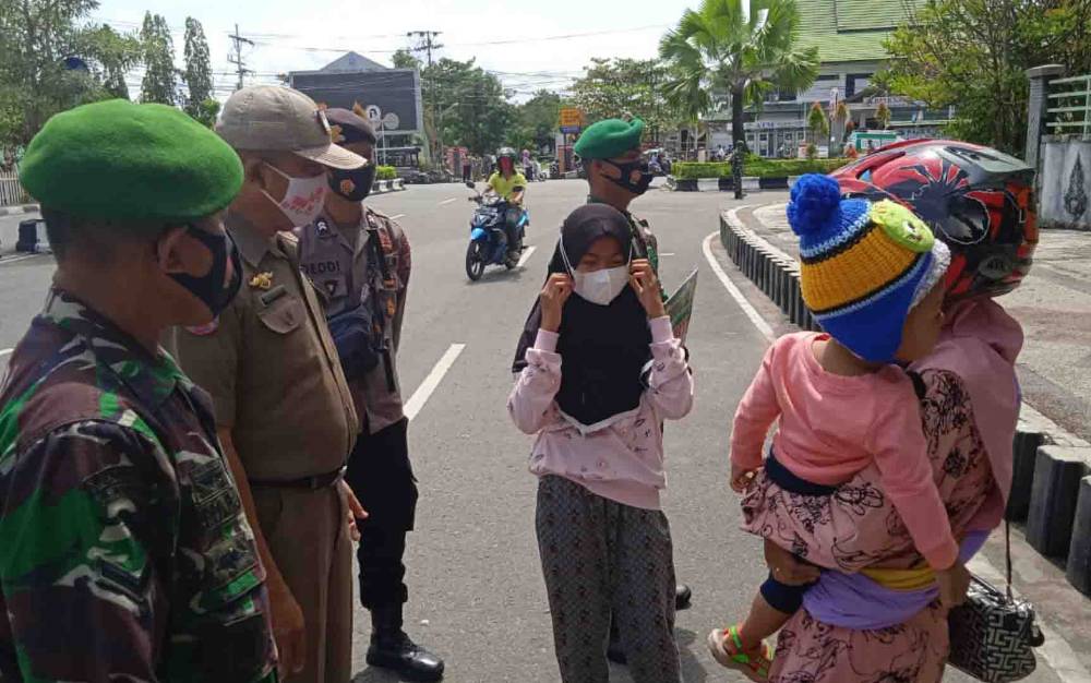 Tim Gabungan di Kapuas Terus Tingkatkan Pendisiplinan Penerapan Protokol Kesehatan
