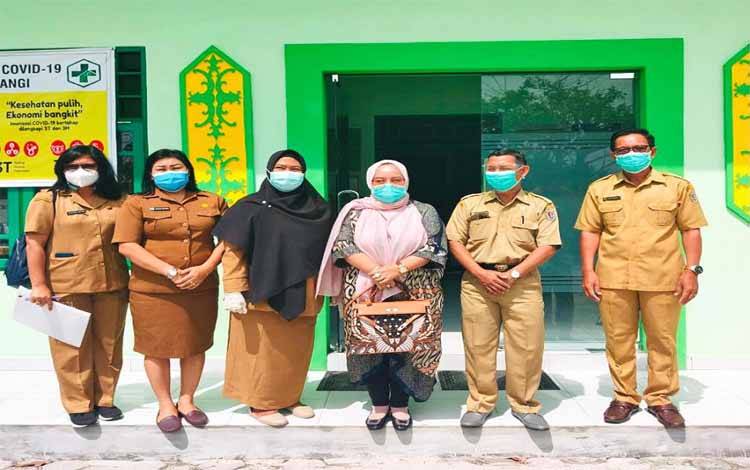 Cek Program Vaksinasi Covid-19, Wakil Ketua III DPRD Kalteng Kunker ke Puskesmas Kereng Pangi