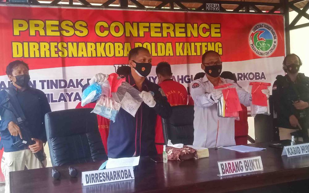 Polda Kalteng Ringkus 8 Terduga Tindak Pidana Narkoba di 3 Lokasi Berbeda