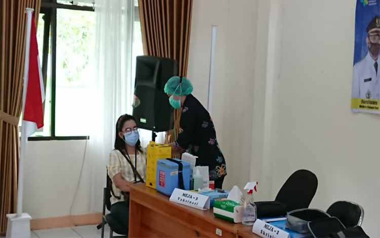 Satgas Covid-19 Kalteng Minta Bupati dan Wali Kota Dorong Percepatan Vaksinasi