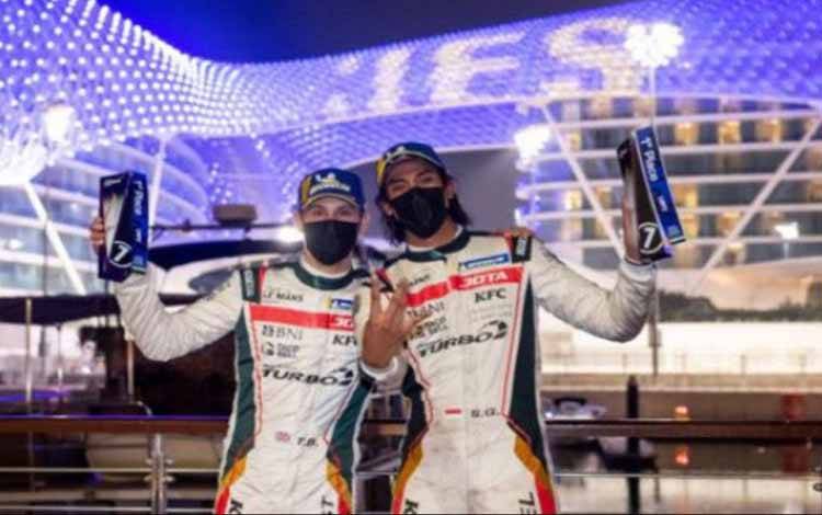 Sean Gelael Bawa Tim JOTA Juara di Abu Dhabi