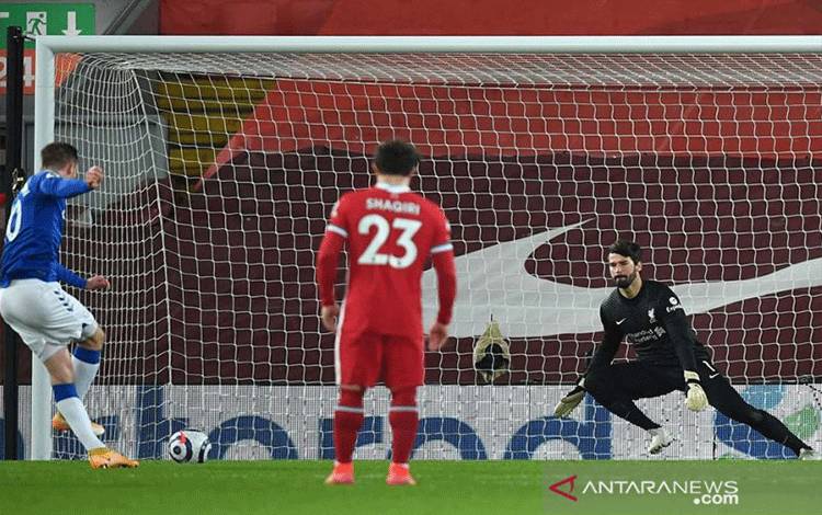 Everton Perpanjang Catatan Kekalahan Beruntun Tetangganya Liverpool