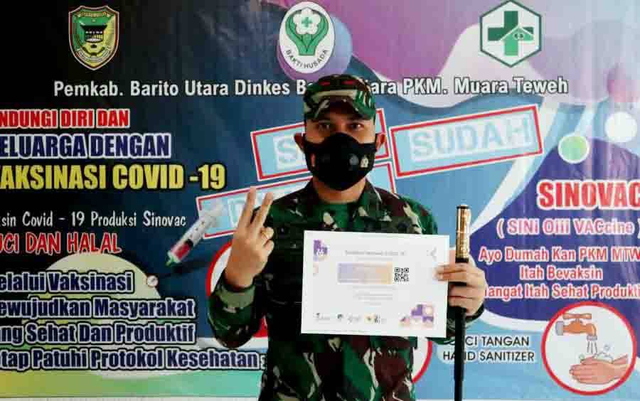 Terima Vaksin Kedua, Dandim Muara Teweh Tetap Sehat dan Imbau Masyarakat Taat Prokes
