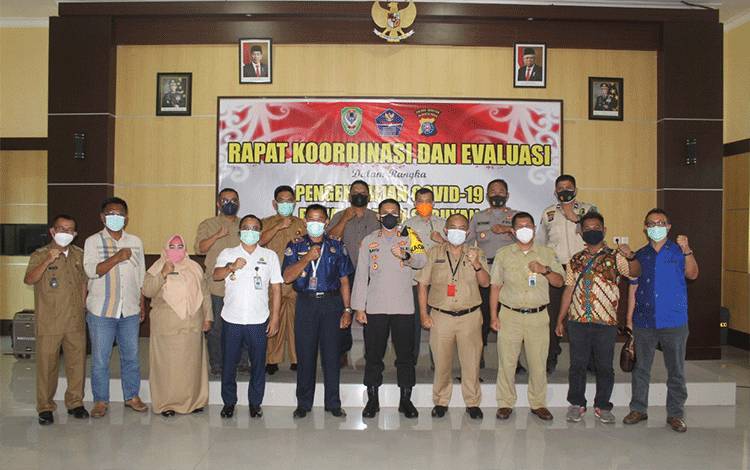 Polres Seruyan Gelar Rakor Penanganan Covid-19