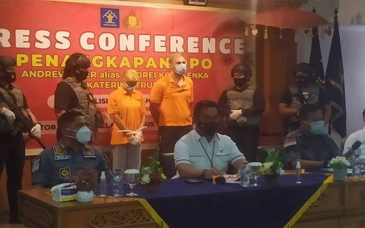 Dua Buronan Rusia Ditangkap di Indonesia, Ditahan di Rudenim Ngurah Rai