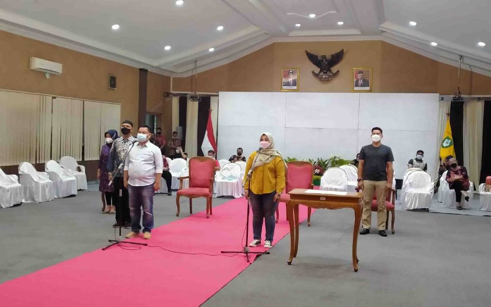 Halikinnor - Irawati Jalani Gladi Pelantikan di DPRD Kotim