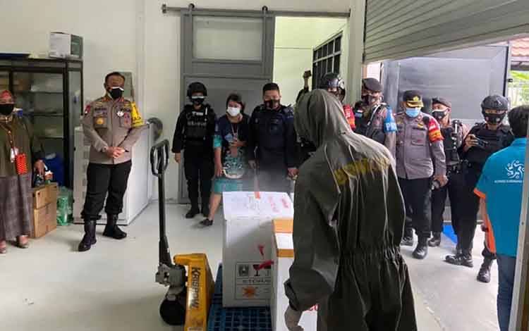 Kalteng Terima 4.870 Vial Vaksin Covid-19 Tahap Kedua, Mulai Didistribusikan ke Kabupaten/Kota