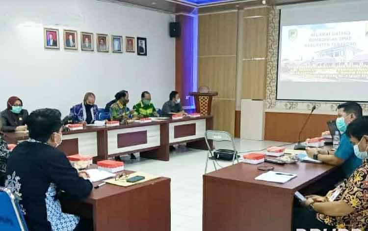 Anggota Komisi III DPRD Tabalong Sharing ke DPRD Barito Utara