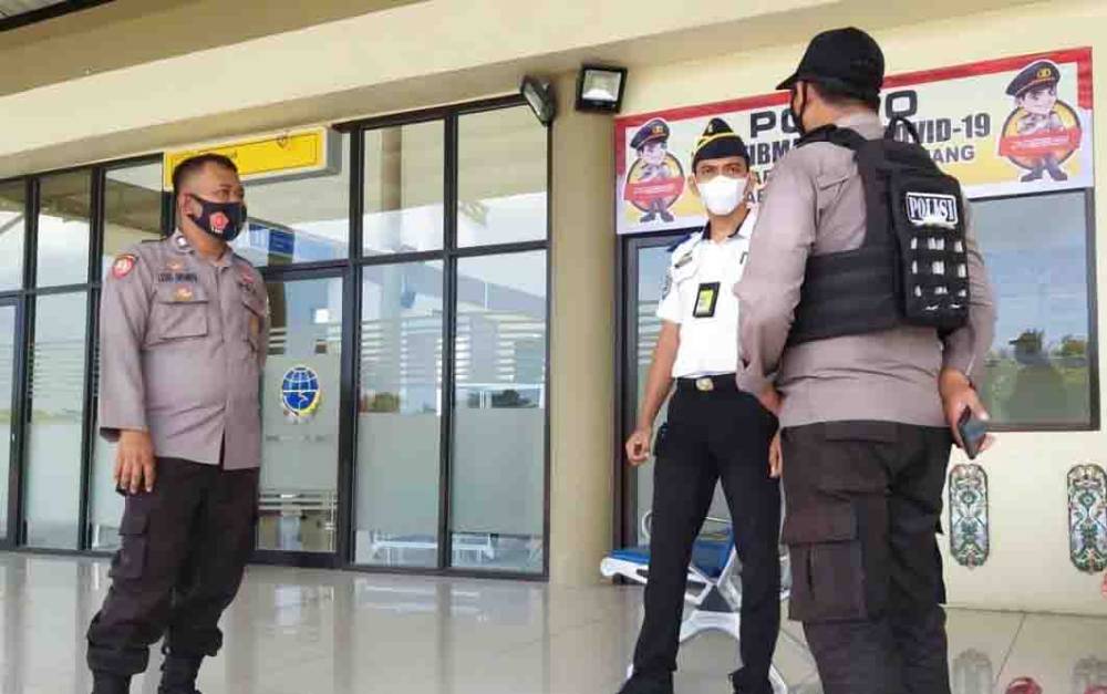 Pengawai Bandara Diminta Berperan Cegah Praktik Pungli