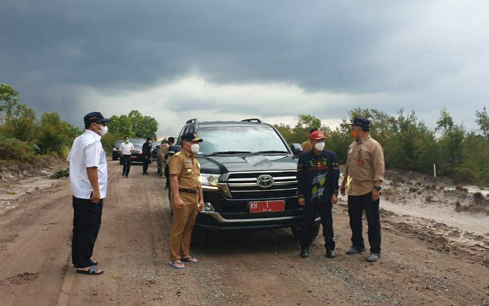 Gubernur Kalimantan Tengah Tinjau Infrastruktur Jalan Provinsi di Seruyan
