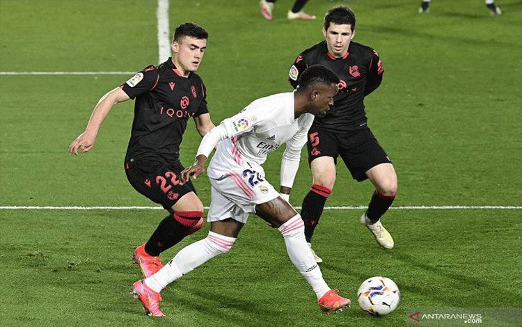 Real Madrid Ditahan Imbang Real Sociedad 1-1