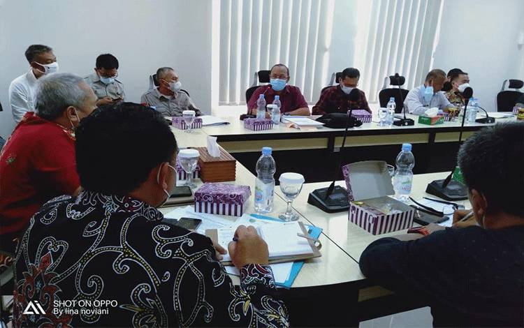 Pembuatan Saluran Pembuangan Air Hujan Dukung Food Estate Perikanan dan Atasi Banjir