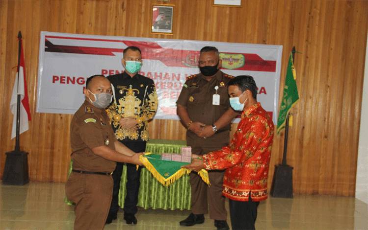 Korupsi APBDes: Rp 180 Juta Uang Kerugian Negara Dikembalikan ke Kas Desa
