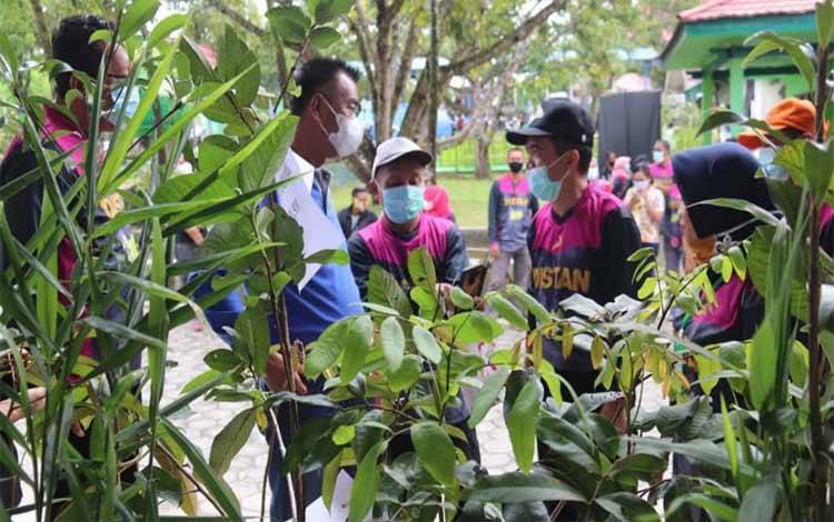 Wakil Bupati Barito Utara Apresiasi Pasar Tani