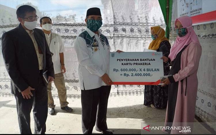 Pemerintah Beri KUR untuk Wirausaha Alumni Kartu Prakerja