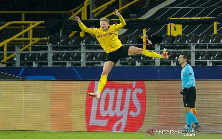 Dwigol Halland Mantapkan Langkah Dortmund ke Perempat Final