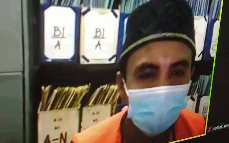 Istri Tidak Mau Pulang Gara-gara Suami Gelapkan Motor Majikannya