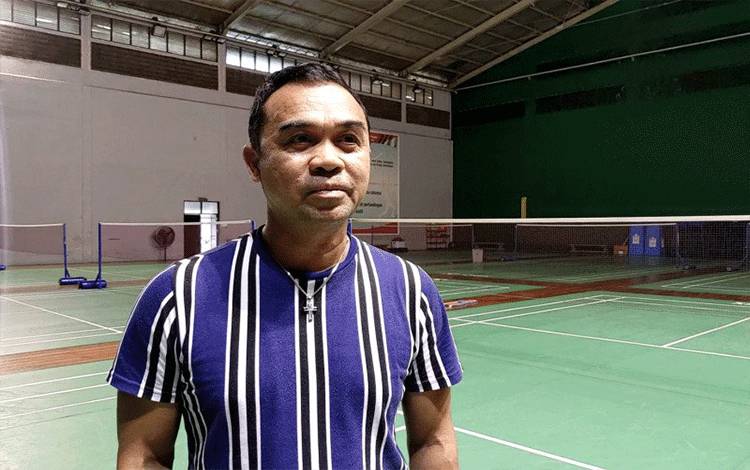 Rionny Umumkan Timnas Bulu Tangkis Tanpa Tunggal Putri di All England
