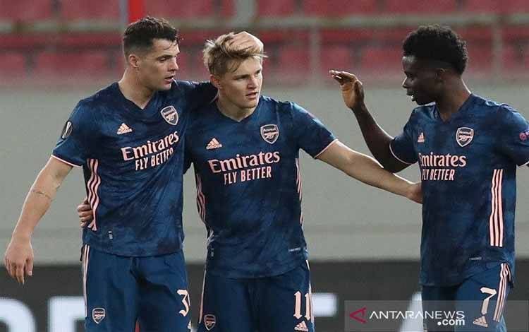 Gol Perdana Odegaard Warnai Kemenangan Arsenal di Markas Olympiakos