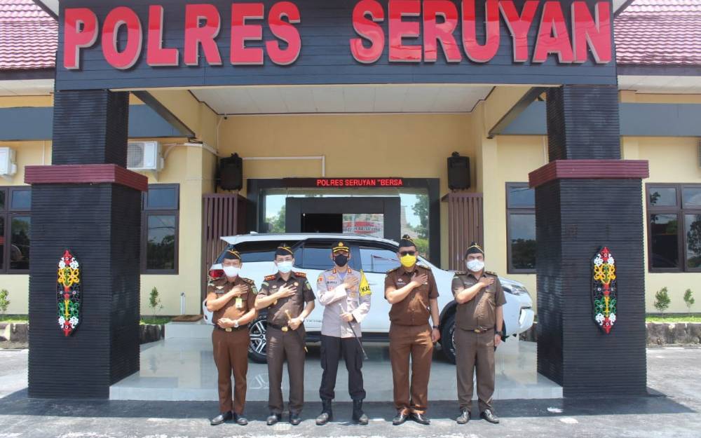 Kajari Seruyan yang Baru Langsung Bersilaturahmi untuk Pererat Sinergitas
