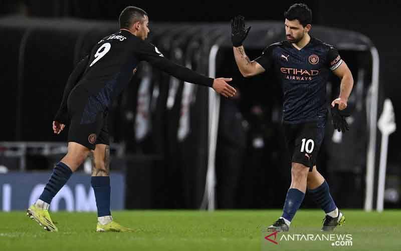 Gol Perdana Aguero Bantu Manchester City Lumat Fulham