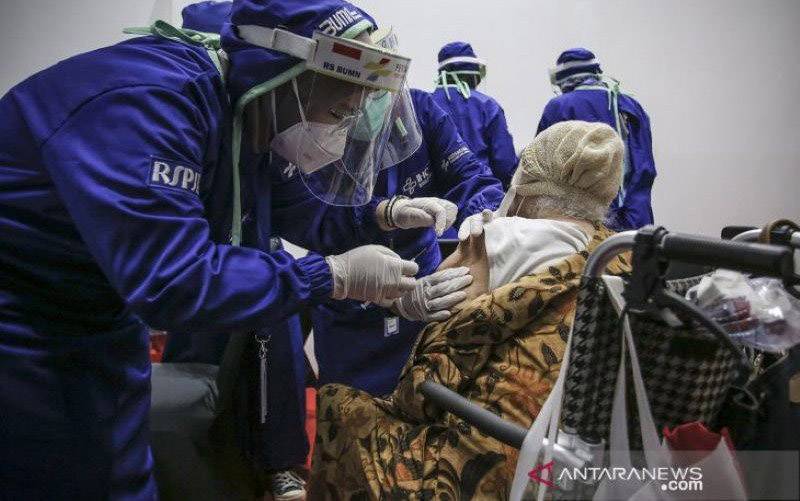 Kementerian BUMN Perluas Vaksinasi Lansia Bukan Warga DKI Jakarta