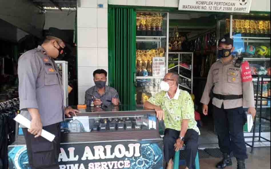 Cegah Tindakan Kriminal, Jajaran Polsek KPM Rutin Patroli di Pasar dan Pusat Perbelanjaan