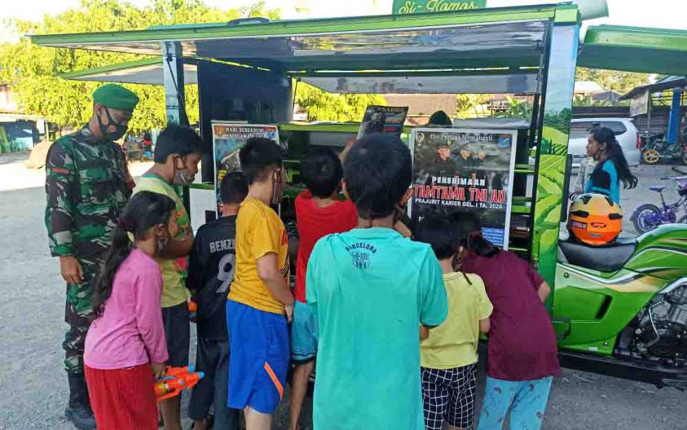 Cerdaskan Bangsa, Koramil 1013-03 Teweh Tengah Ajak Masyarakat Belajar Melalui Sikomos