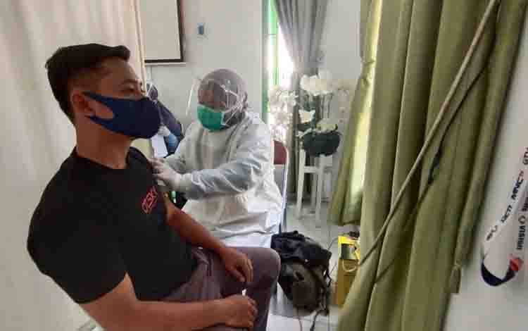 Diharapkan Vaksinasi Covid-19 Tahap 2 di Kobar Bisa Selesai Akhjr Maret 2021