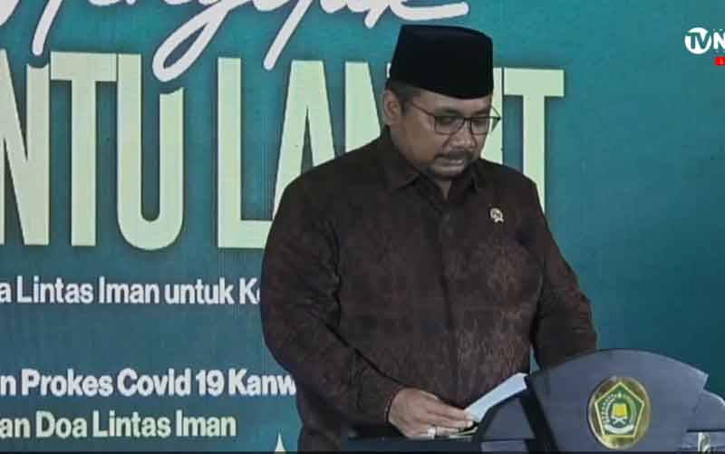 Menteri Agama Ajak Umat Ketuk "Pintu Langit" Agar Pandemi Covid-19 Berakhir