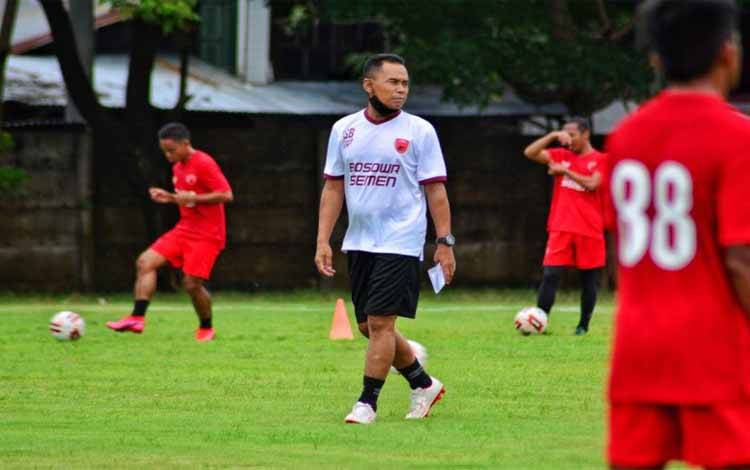 PSM Terancam Tanpa Hendra Wijaya Lawan Persija