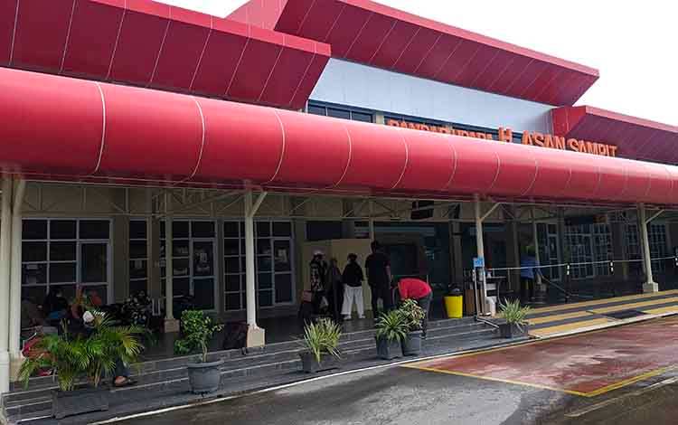 Ini Penjelasan Nam Air Sampit Terkait Insiden Baling-baling Pesawat Tujuan Surabaya - Sampit Alami Kerusakan