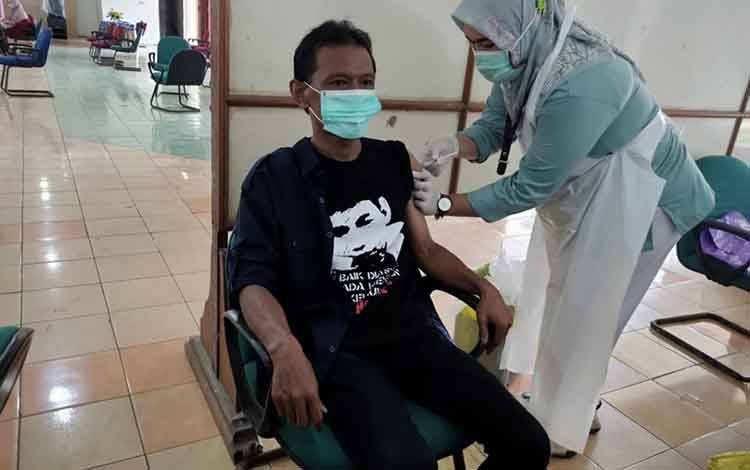 Wartawan di Kapuas Sudah Terima Vaksin Covid-19 Dosis Kedua