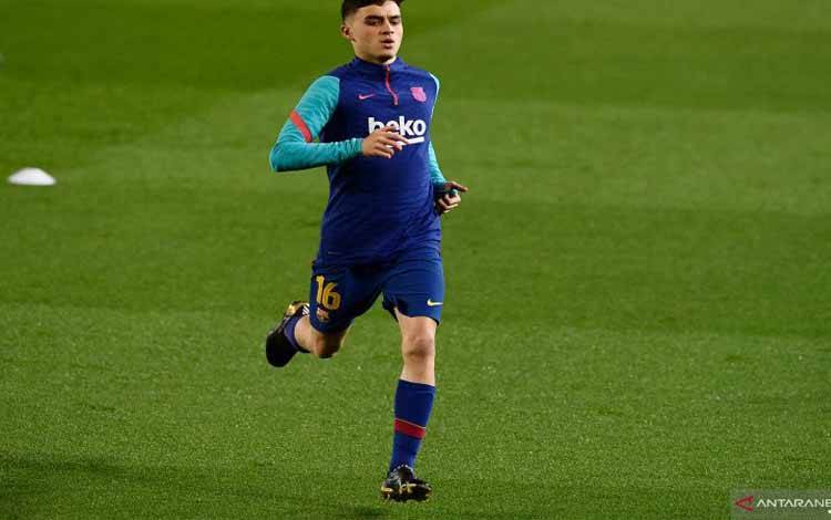 Pedri Enggan Dibandingkan dengan Andres Iniesta