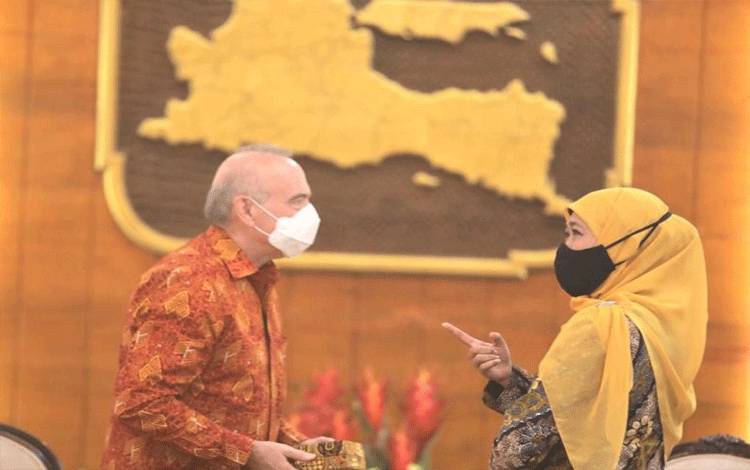 Gubernur Jatim Tawarkan Kerja Sama Industri Halal ke Prancis