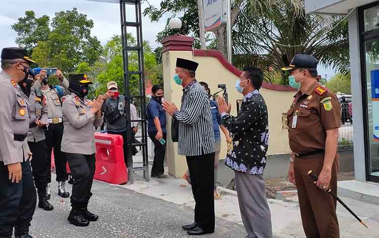 Wakapolda Kalteng Kunker ke Polres Sukamara