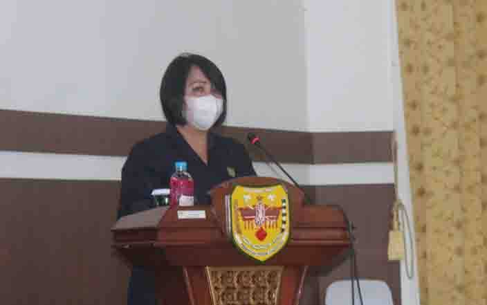 Srikandi DPRD Gunung Mas Ingatkan Masyarakat Patuhi Prokes
