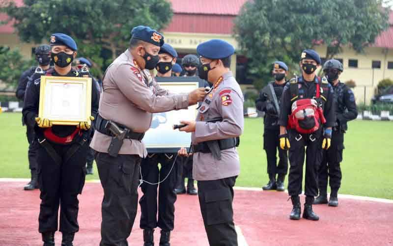 Kapolri Apresiasi Dedikasi Brimob Dalam Tugas Kemanusiaan
