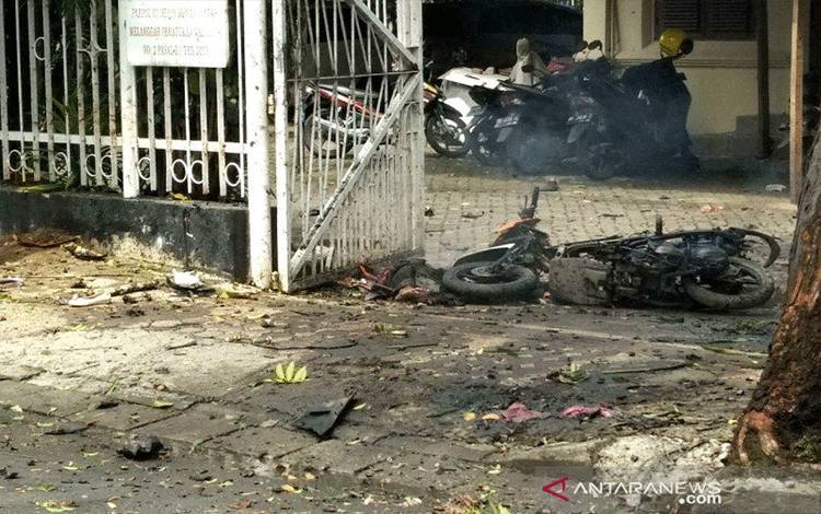 Saksi Mata Duga Pelaku Bom Bunuh Diri Seorang Perempuan, Begini Cirinya