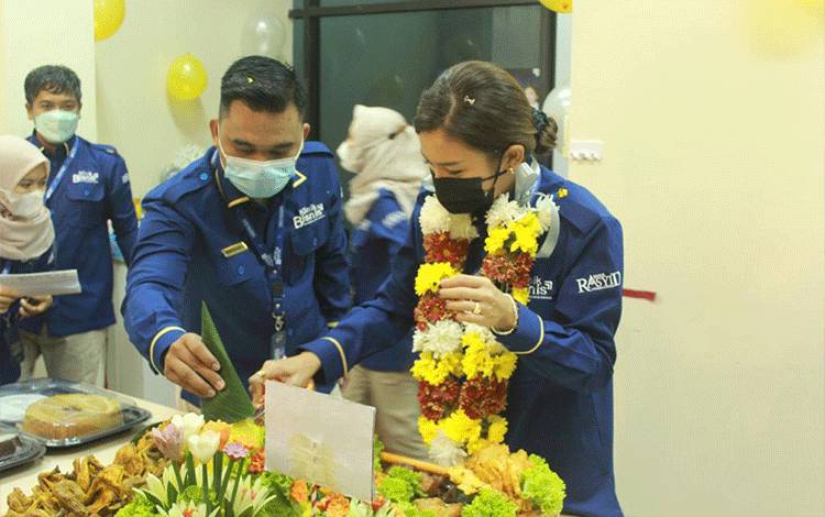 VIDEO: Peresmian Kantor Klinik Bisnis