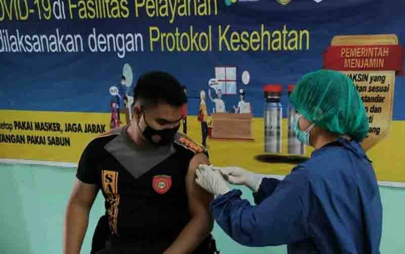 Menko Airlangga: 13,4 Juta Dosis Vaksin Telah Disuntikkan