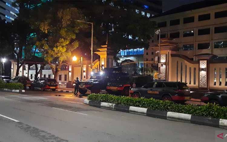 Polri Dalami Asal Usul Senjata Api Pelaku Teror Mabes