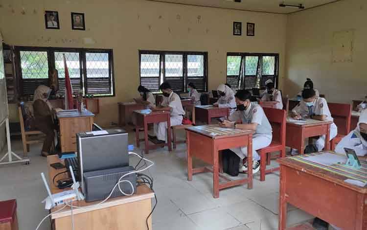 Sejumlah SMA/SMK di Barito Selatan Laksanakan Ujian Sekolah Secara Tatap Muka