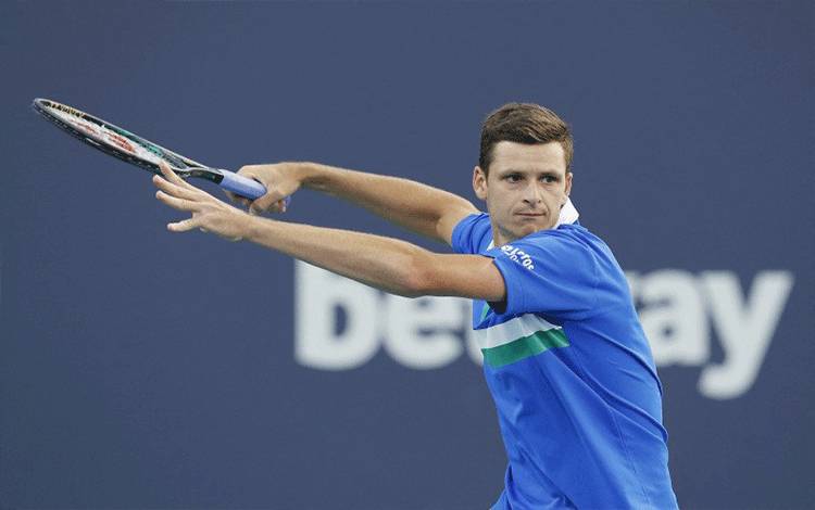Hurkacz Tantang Sinner dalam Perebutan Piala ATP 1000 Perdana di Miami