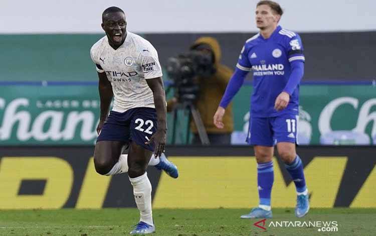Manchester City di Ambang Juara Setelah Bekuk Leicester 2-0