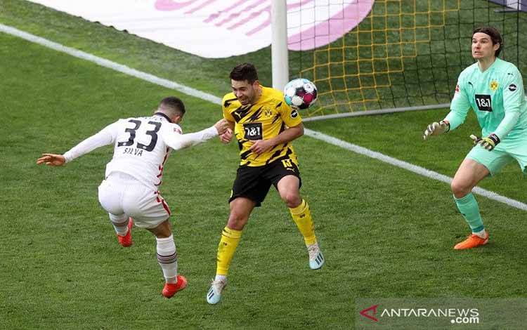 Asa 4 Besar Dortmund Memudar Seusai Dipecundangi Frankfurt